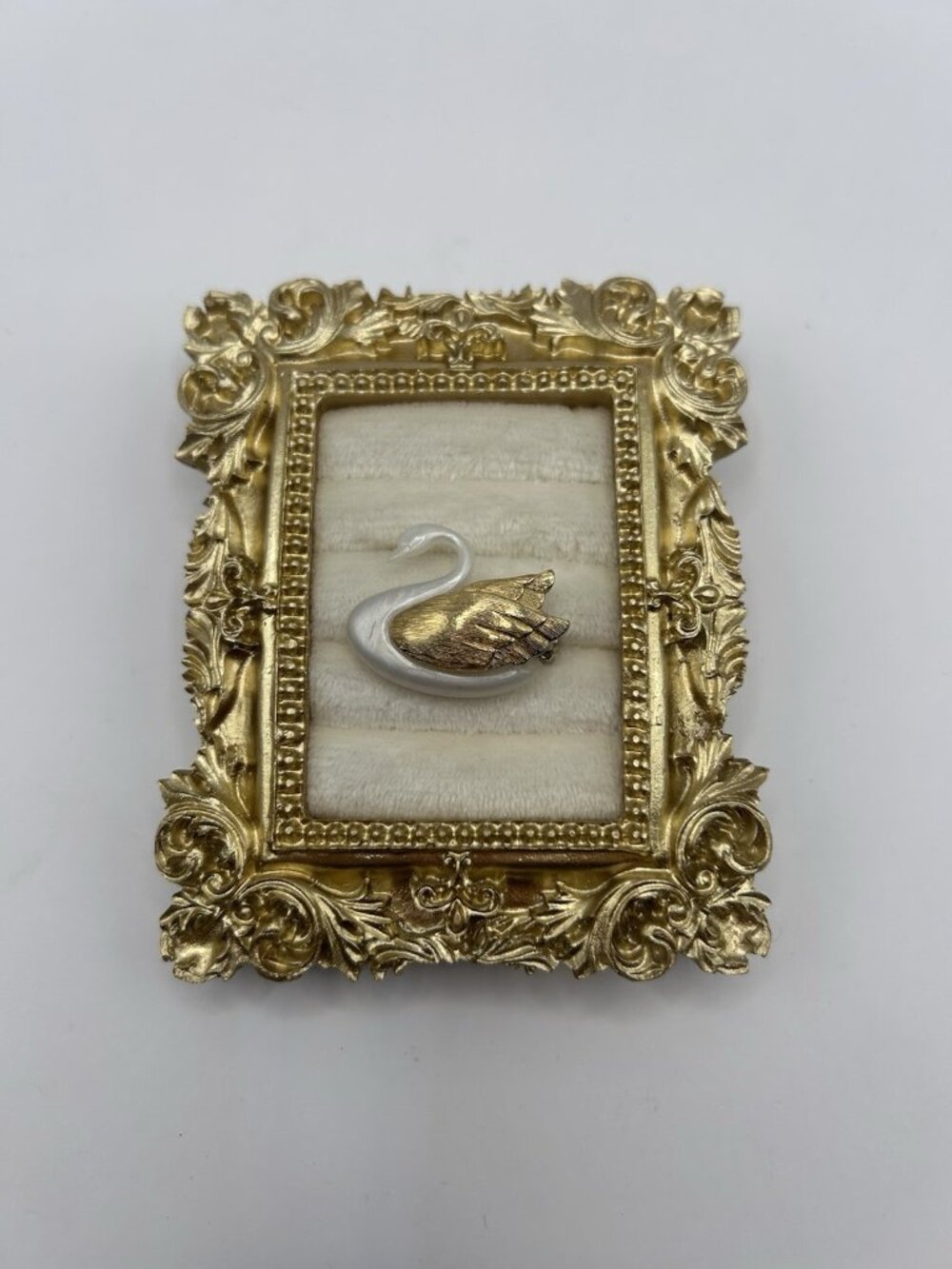 Vintage Avon Swan Brooch White Body Gold Tone Wings Bird Pin Elegant Love Class